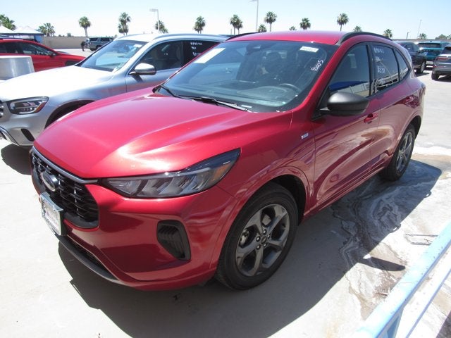 2024 Ford Escape ST-Line AWD's photo