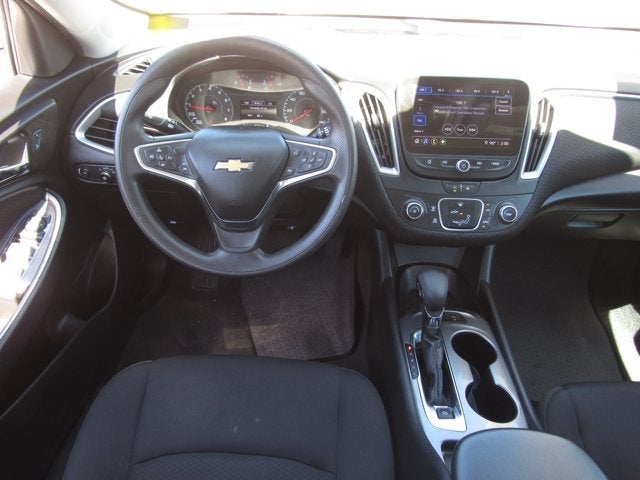 2025 Chevrolet Malibu LS