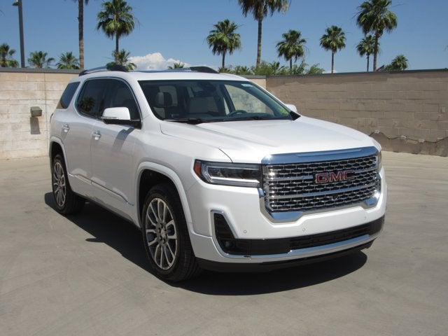 2023 GMC Acadia Denali