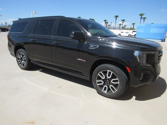 2021 GMC Yukon XL AT4