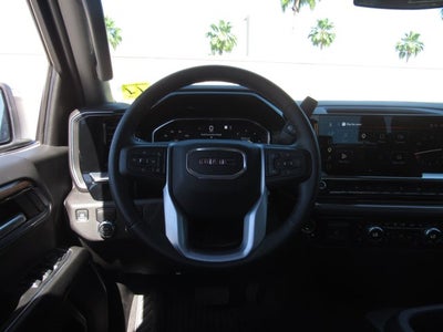 2025 GMC Sierra 1500 SLE