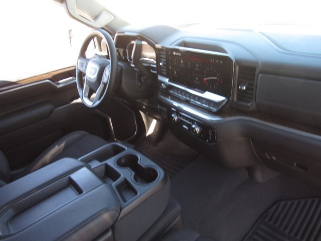 2025 GMC Sierra 1500 SLE