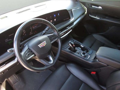 2024 Cadillac XT4 FWD Luxury