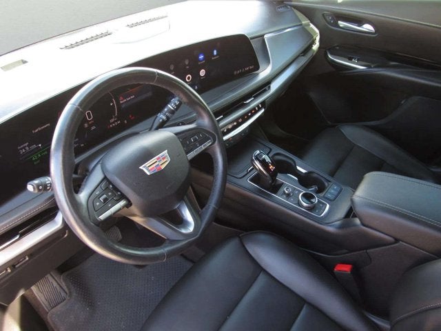 2024 Cadillac XT4 FWD Luxury