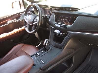 2023 Cadillac XT5 FWD Premium Luxury