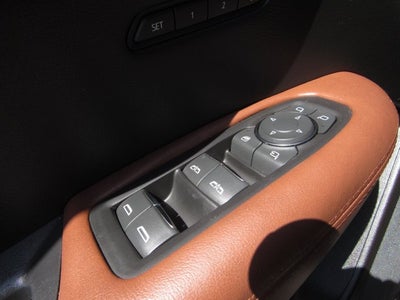 2023 Cadillac XT5 FWD Premium Luxury