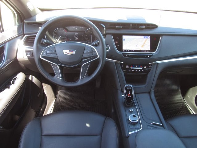 2025 Cadillac XT5 FWD Premium Luxury