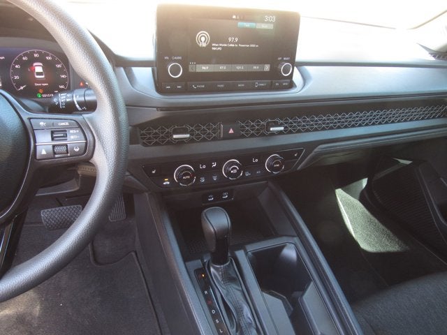 2023 Honda Accord Sedan EX