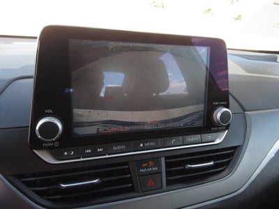 2025 Nissan Altima SR