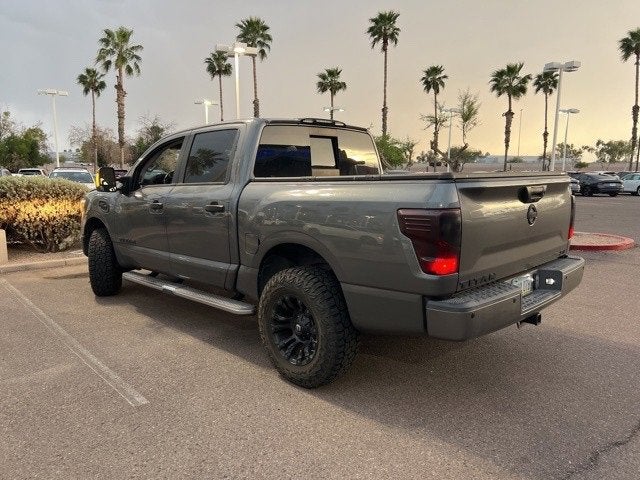 2017 Nissan Titan SV