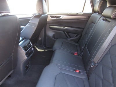 2025 Volkswagen Atlas Cross Sport 2.0T SE w/Technology