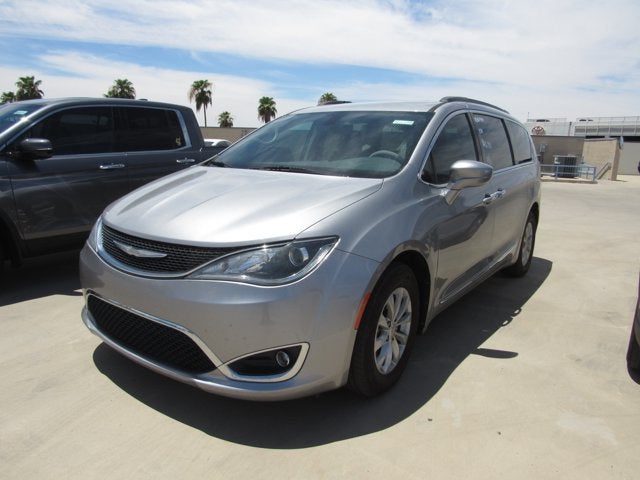 2017 Chrysler Pacifica Touring Plus