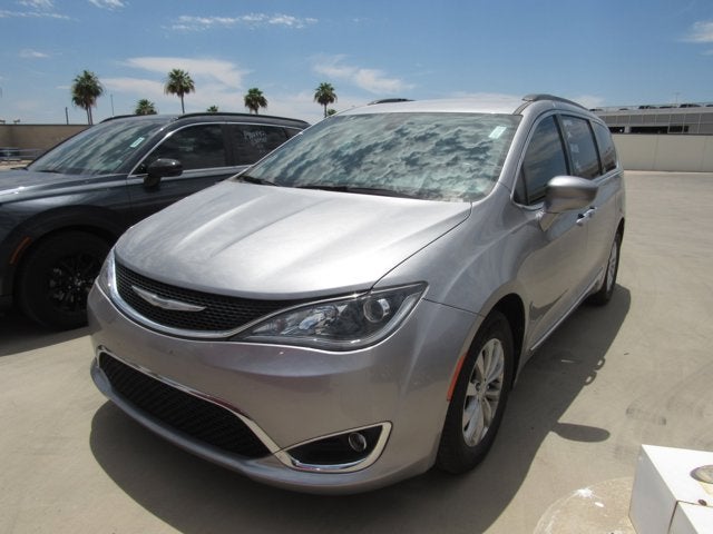 2017 Chrysler Pacifica Touring Plus