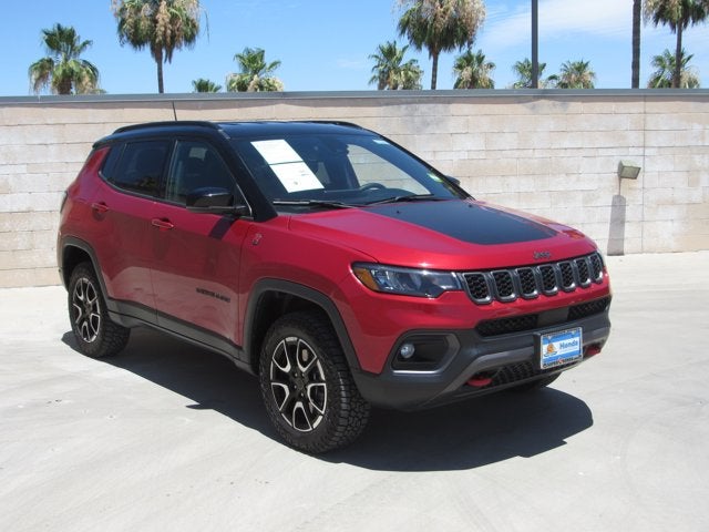 2025 Jeep Compass Trailhawk