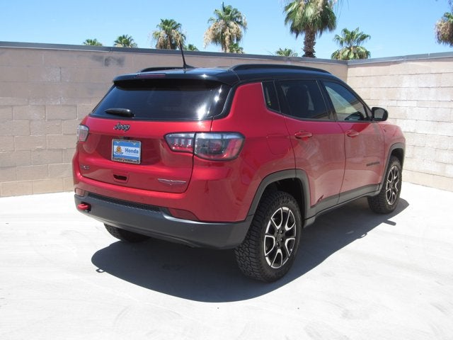 2025 Jeep Compass Trailhawk