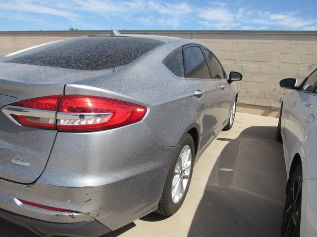2020 Ford Fusion SE