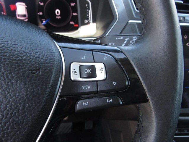 2020 Volkswagen Tiguan SE R-Line Black