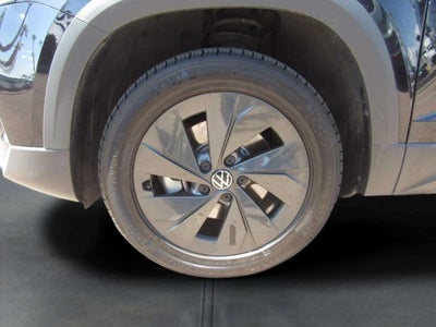 2025 Volkswagen Taos S