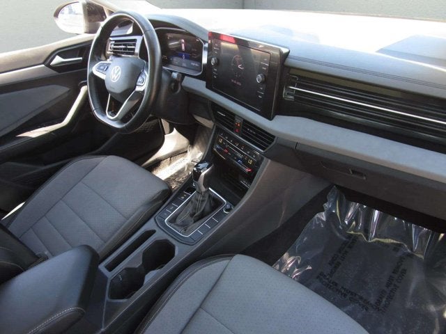 2025 Volkswagen Jetta SE