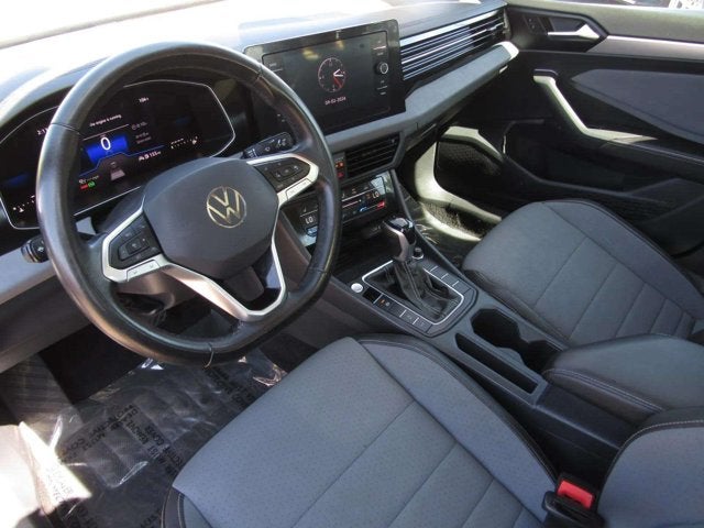 2025 Volkswagen Jetta SE