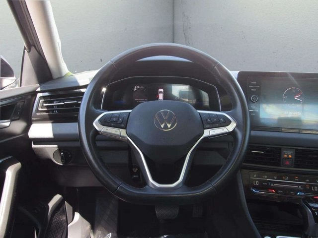2025 Volkswagen Jetta SE