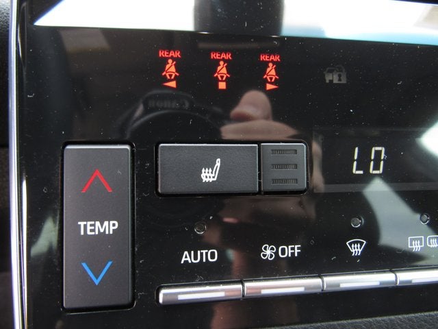 2021 Toyota Avalon XSE Nightshade