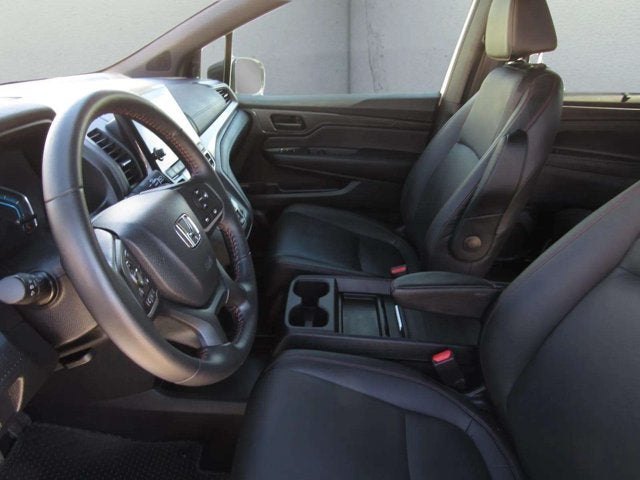 2024 Honda Odyssey SPORT - Photo 17