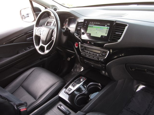 2022 Honda Pilot Touring 7-Passenger