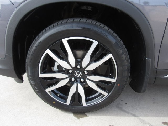 2022 Honda Pilot Touring 7-Passenger