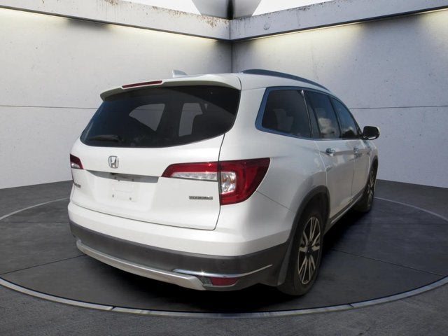 2021 Honda Pilot Touring 8-Passenger
