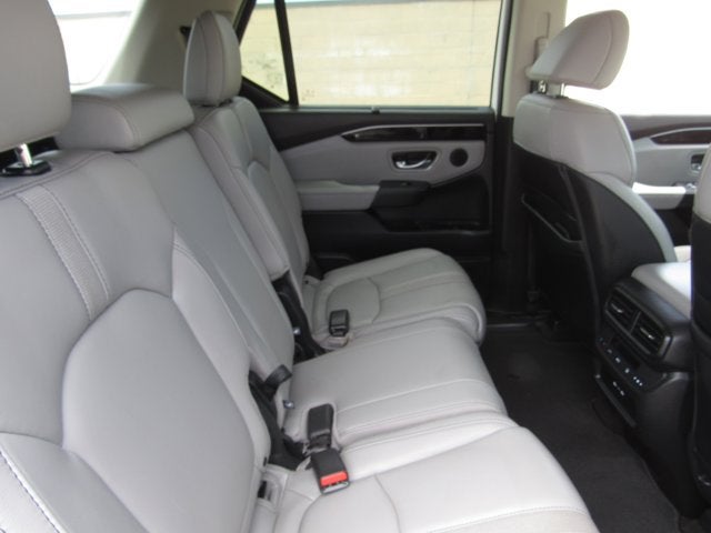 2024 Honda Pilot Touring - Photo 12