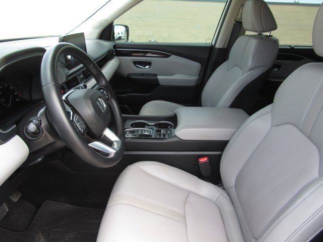 2024 Honda Pilot Touring - Photo 16