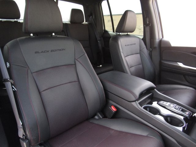 2025 Honda Ridgeline Black Edition