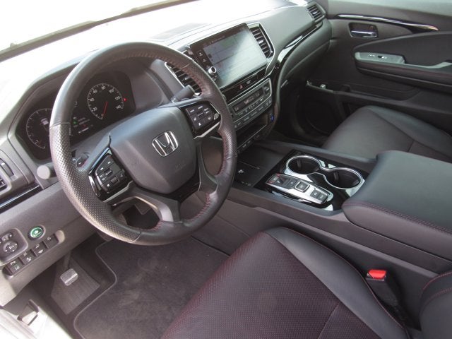 2025 Honda Ridgeline Black Edition