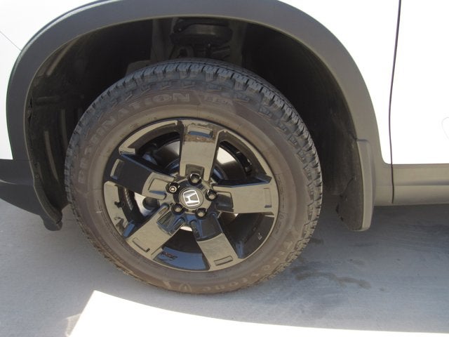 2025 Honda Ridgeline Black Edition