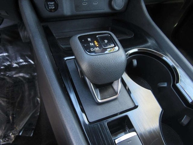2025 Nissan Rogue SV - Photo 21