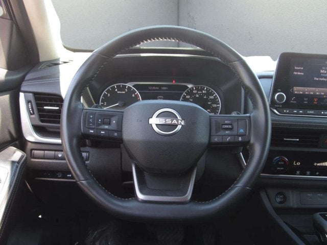 2025 Nissan Rogue SV - Photo 23