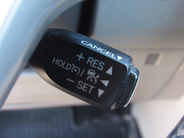 2018 Toyota Highlander Base