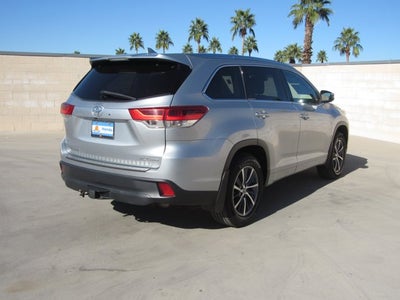 2018 Toyota Highlander Base