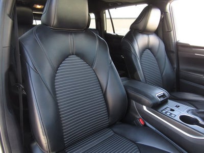 2023 Toyota Highlander XSE