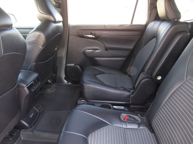 2023 Toyota Highlander XSE