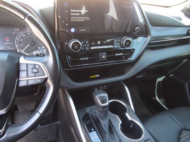 2023 Toyota Highlander XSE