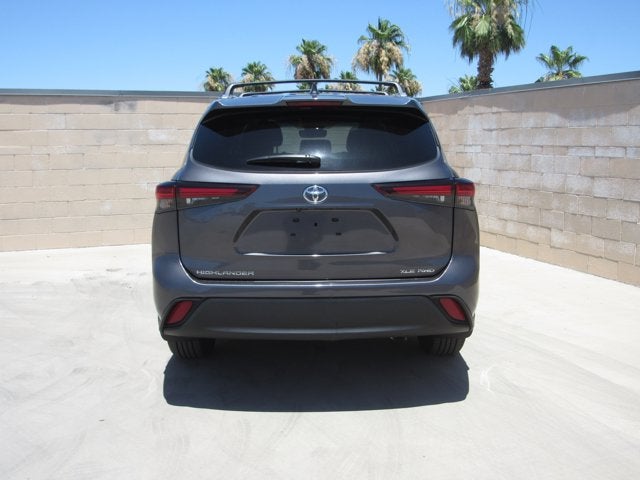 2025 Toyota Highlander XLE