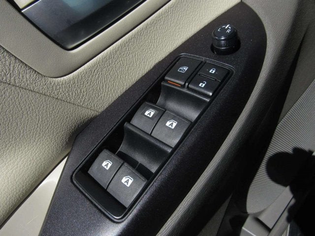 2016 Toyota Sienna LE AAS