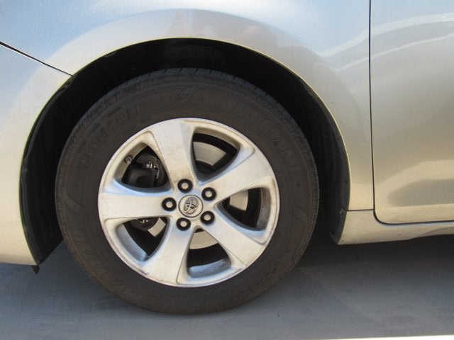 2016 Toyota Sienna LE AAS