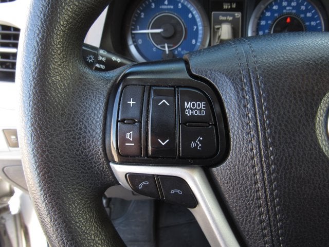 2020 Toyota Sienna LE