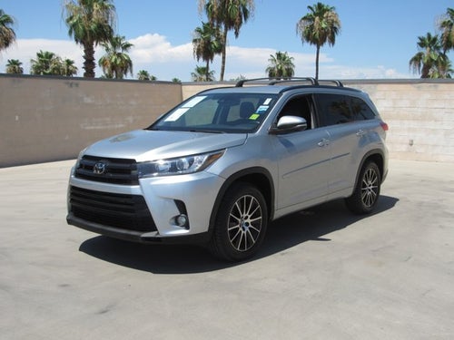 2017 Toyota Highlander SE