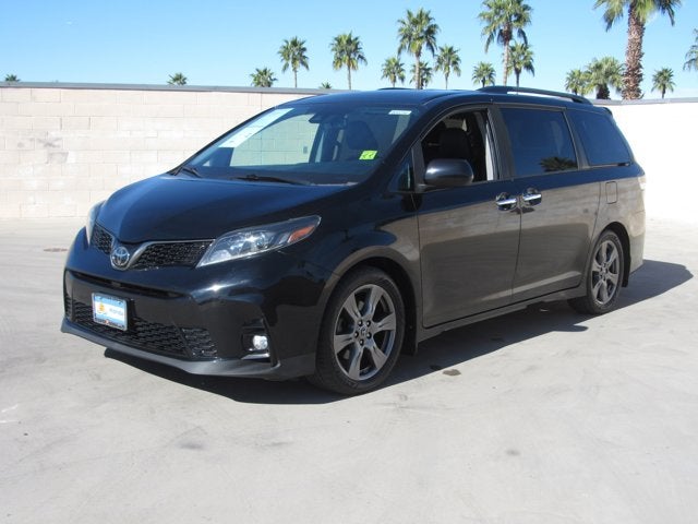 2020 Toyota Sienna SE