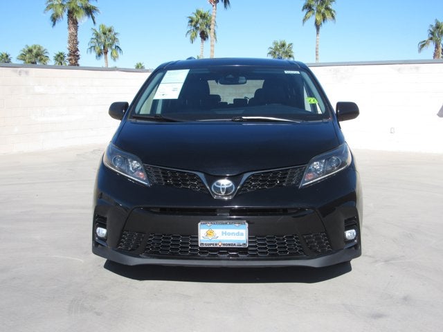 2020 Toyota Sienna SE
