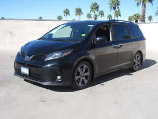 2020 Toyota Sienna SE